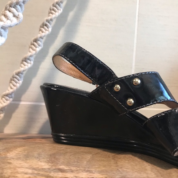 Sofft Lia Patent Leather Wedge Slingback Sandal - Picture 7 of 10